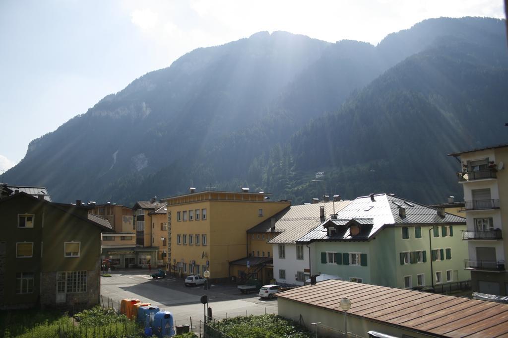 Ferienwohnung Casa Basilio Predazzo Zimmer foto
